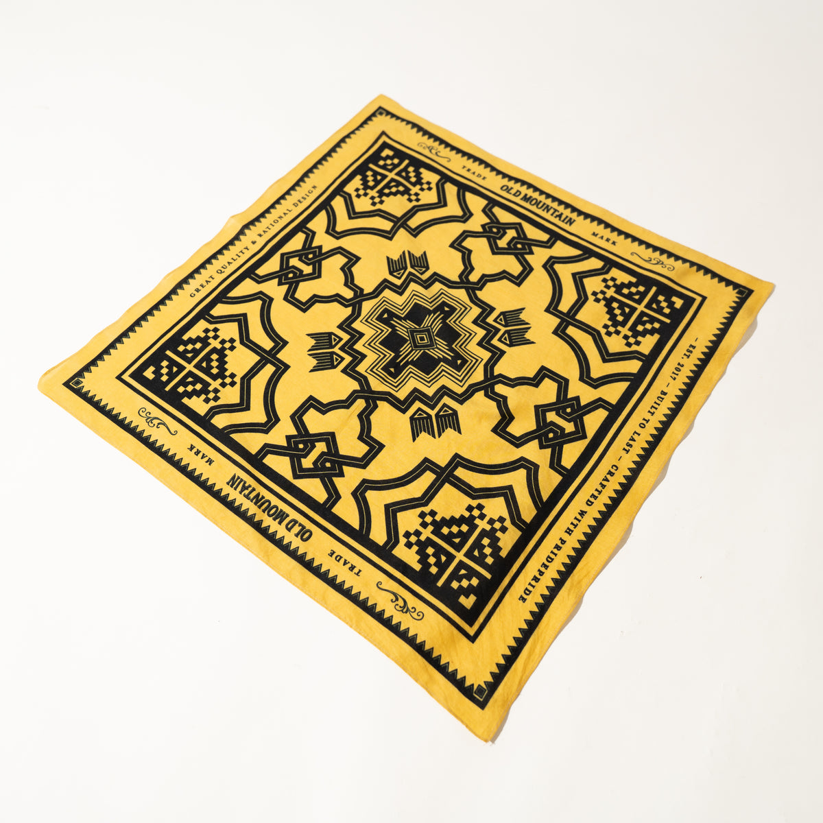 BANDANA