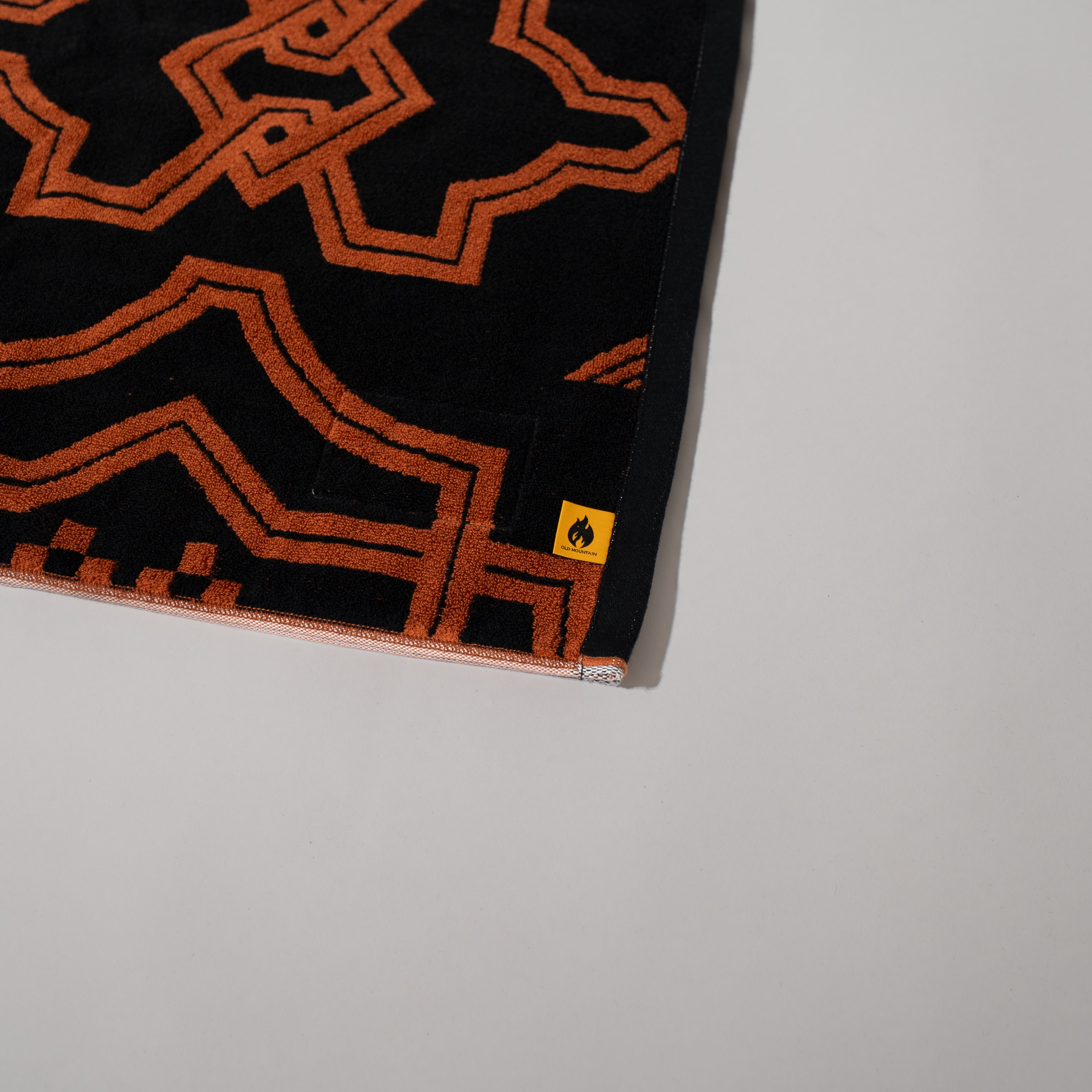 COMFORT TOWEL BATHCOMFORT TOWEL BATH – OLD MOUNTAIN