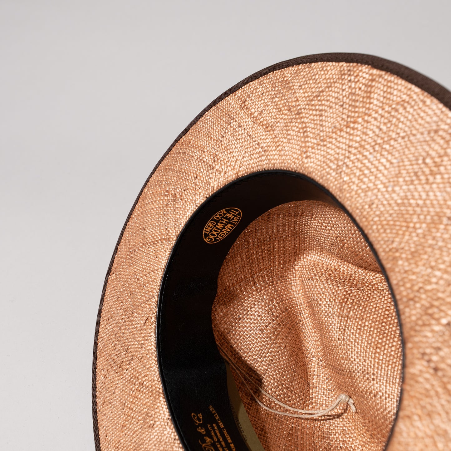 FRONT BAO HAT