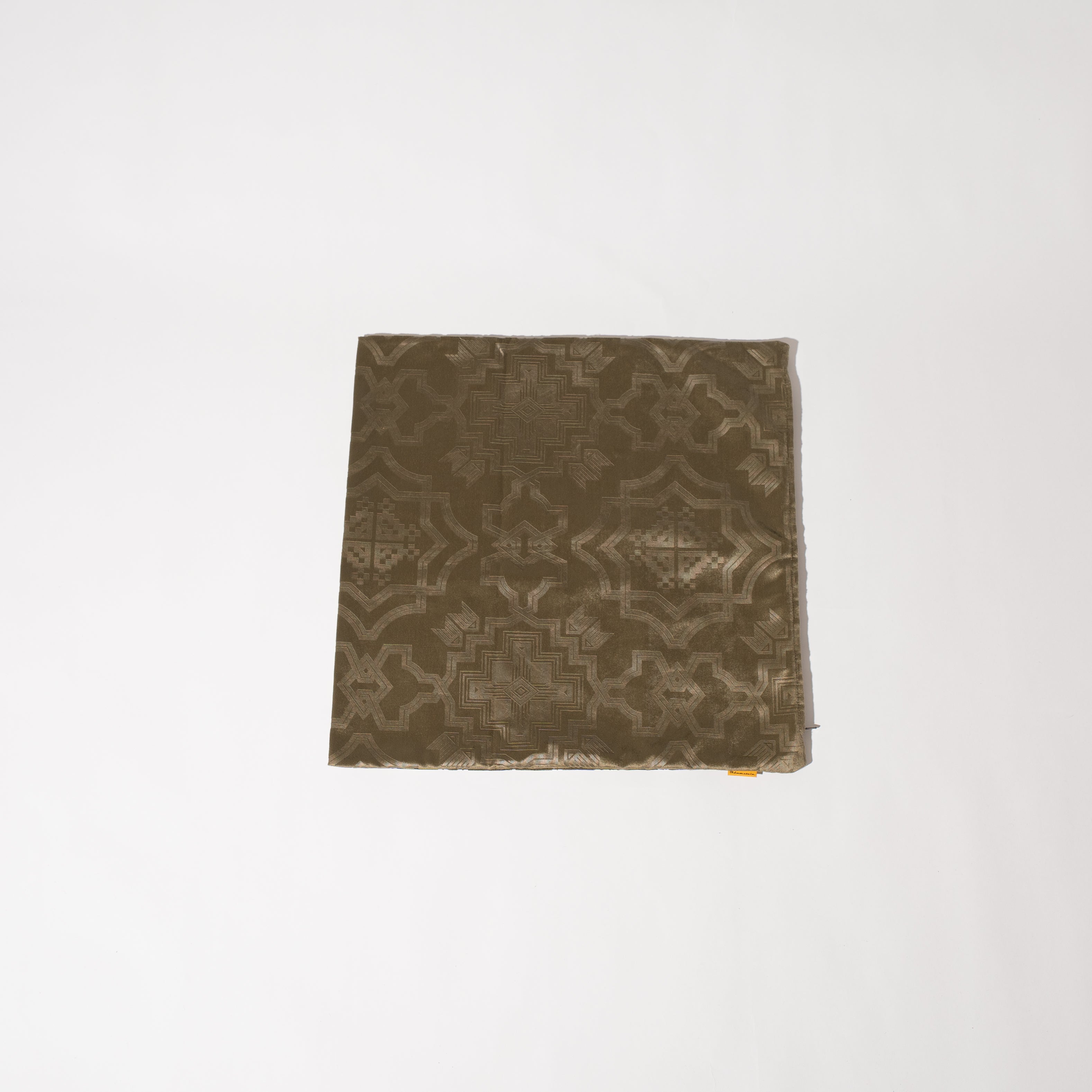 Veroa Cushion CoverVeroa Cushion Cover – OLD MOUNTAIN