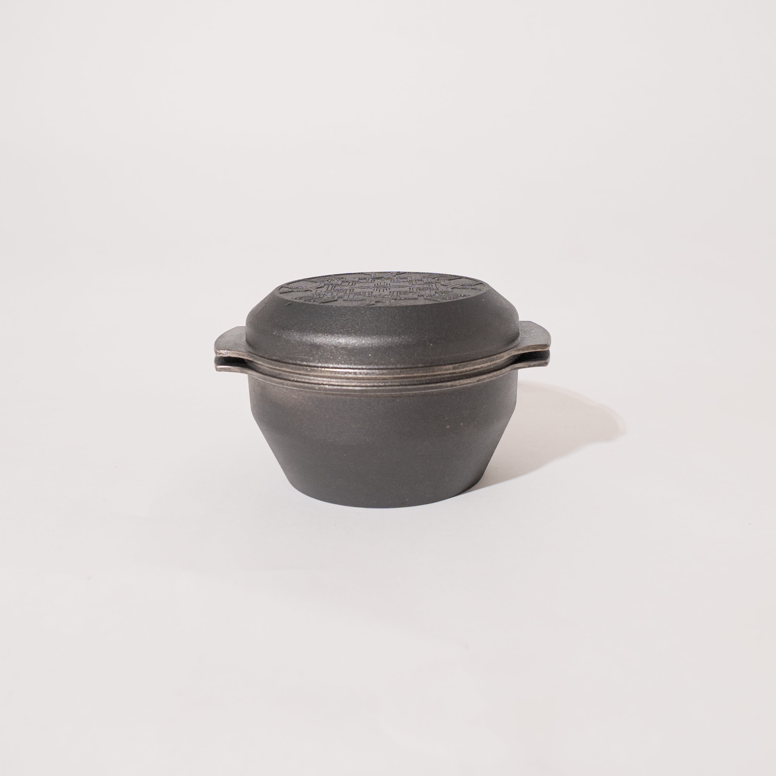 OLDMOUNTAINコラボ IRON DUTCH OILFinish IRON DUTCH OILFINISH – OLD MOUNTAIN