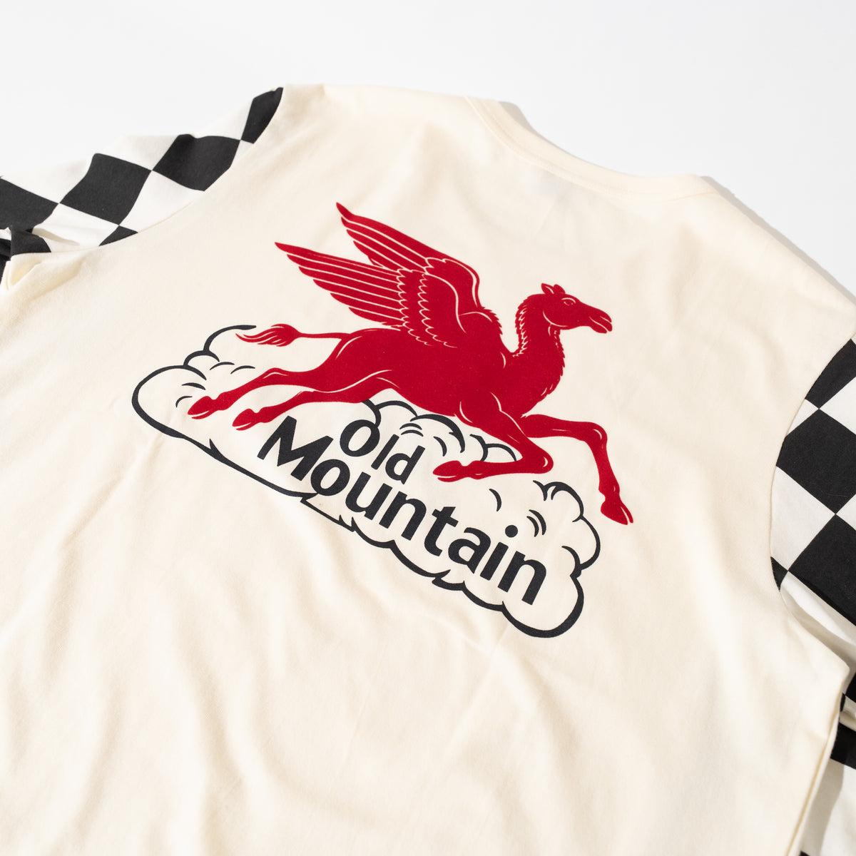 flying camel sleeb-T